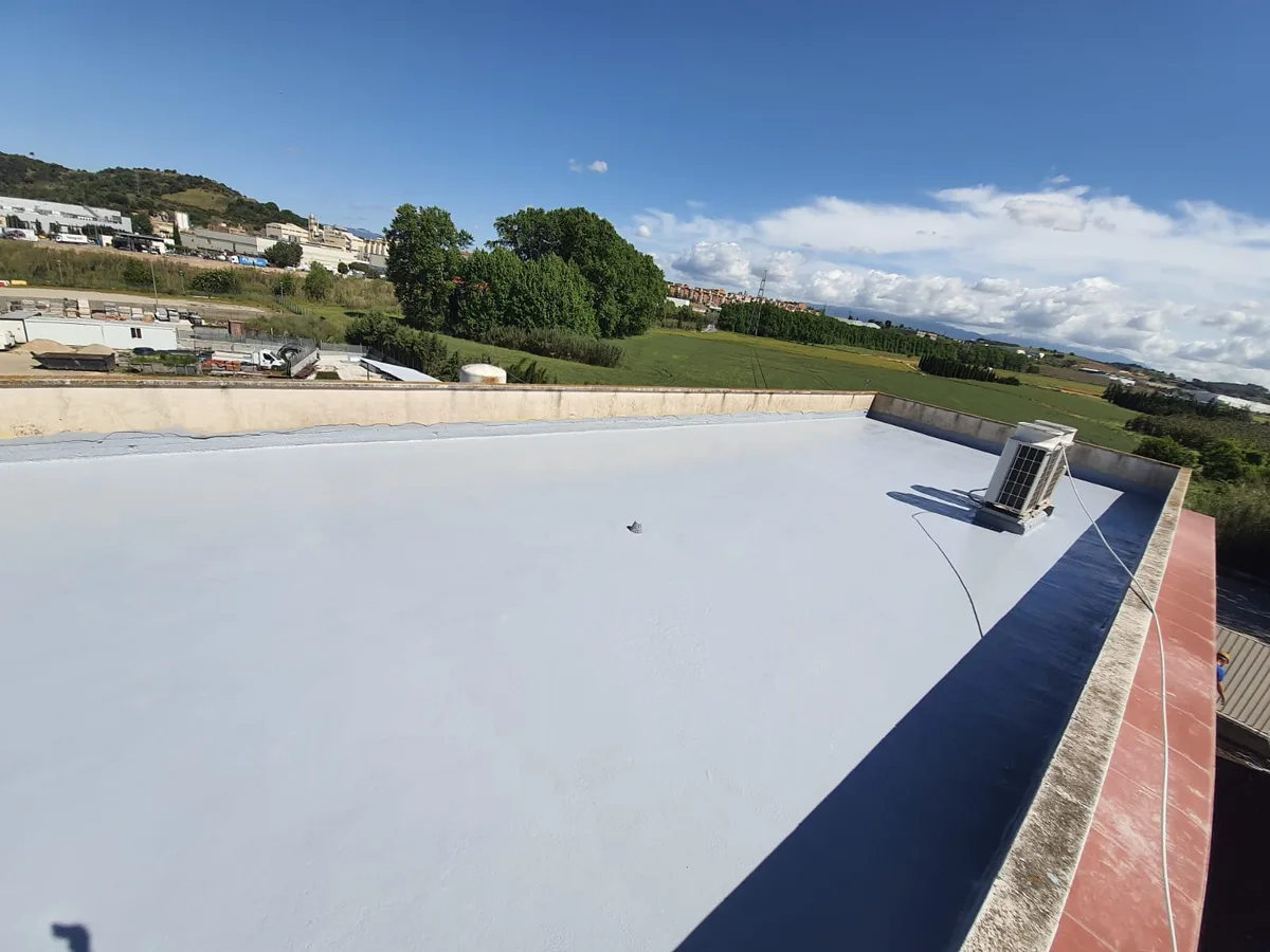 Aislamiento e impermeabilización del Cap Salut de Montornés del Vallés