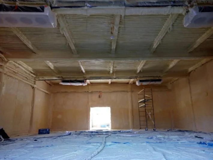 Aislamiento térmico de una cámara frigorífica — foto 1