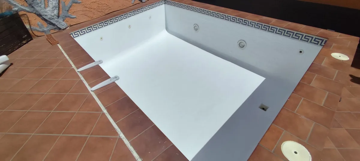 Impermeabilización de piscina en Sant Just Desvern — foto 3