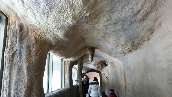 Realización de una cueva artificial