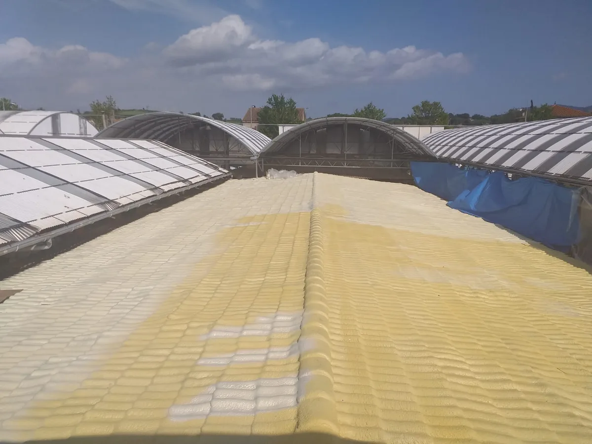 Rehabilitación de cubierta en la tienda Gual de Granollers — foto 1