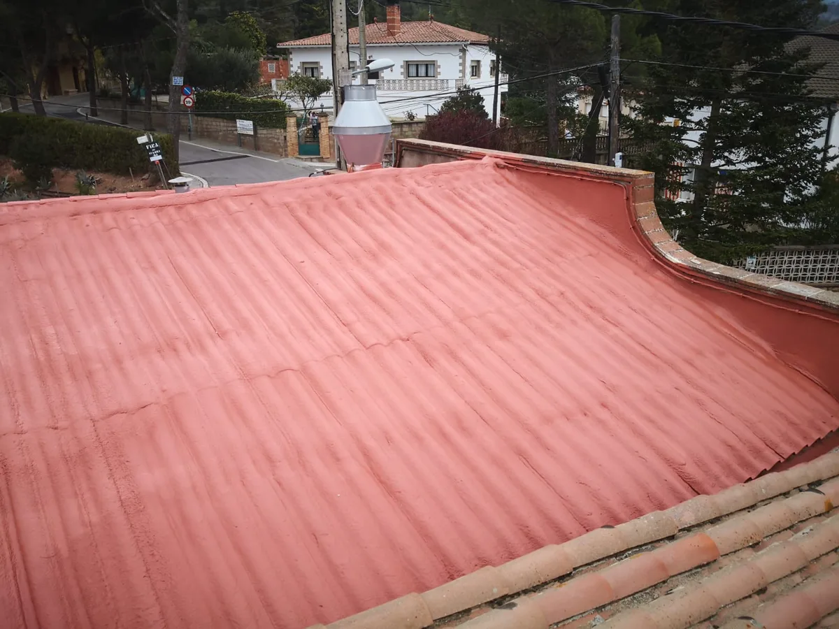Sistema compuesto de poliuretano de celda cerrada con una alta densidad — foto 2